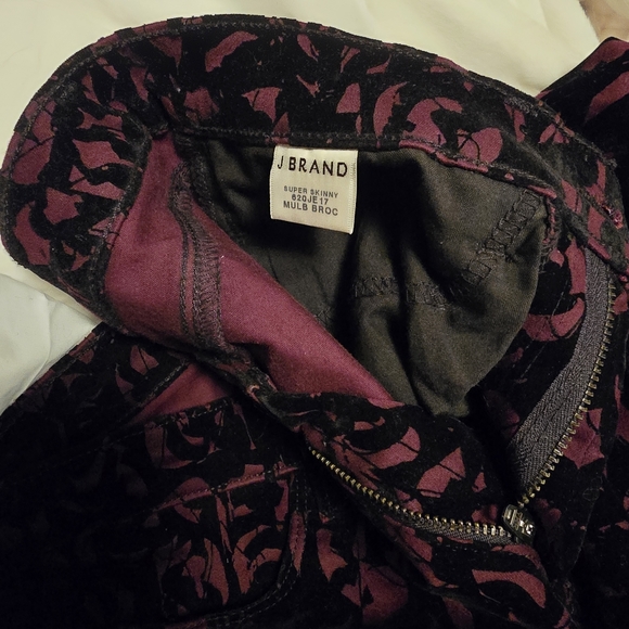 J Brand.Mulberry Brocade Pants, Size 27. - Picture 8 of 9